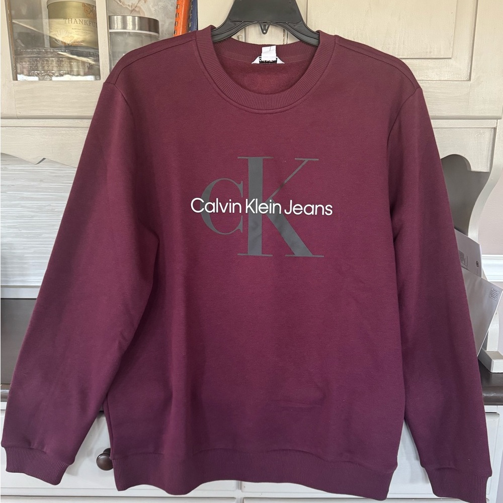 Calvin Klein Sweatshirt NWT Size L